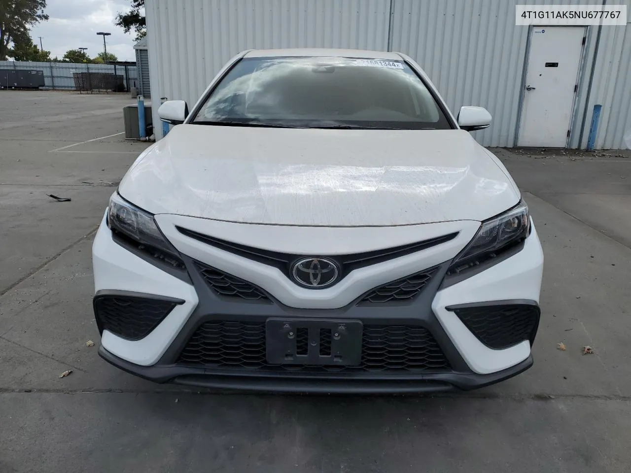 2022 Toyota Camry Se VIN: 4T1G11AK5NU677767 Lot: 71681344