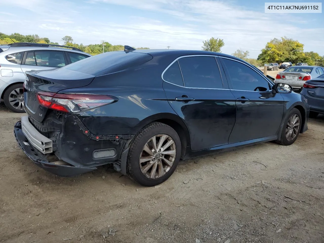 4T1C11AK7NU691152 2022 Toyota Camry Le