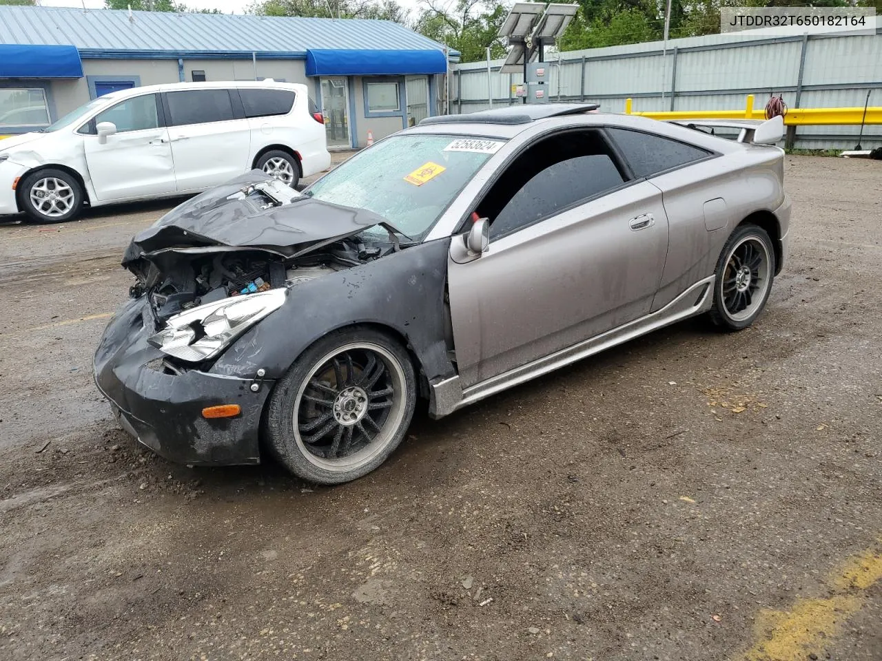 2005 Toyota Celica Gt VIN: JTDDR32T650182164 Lot: 52583624