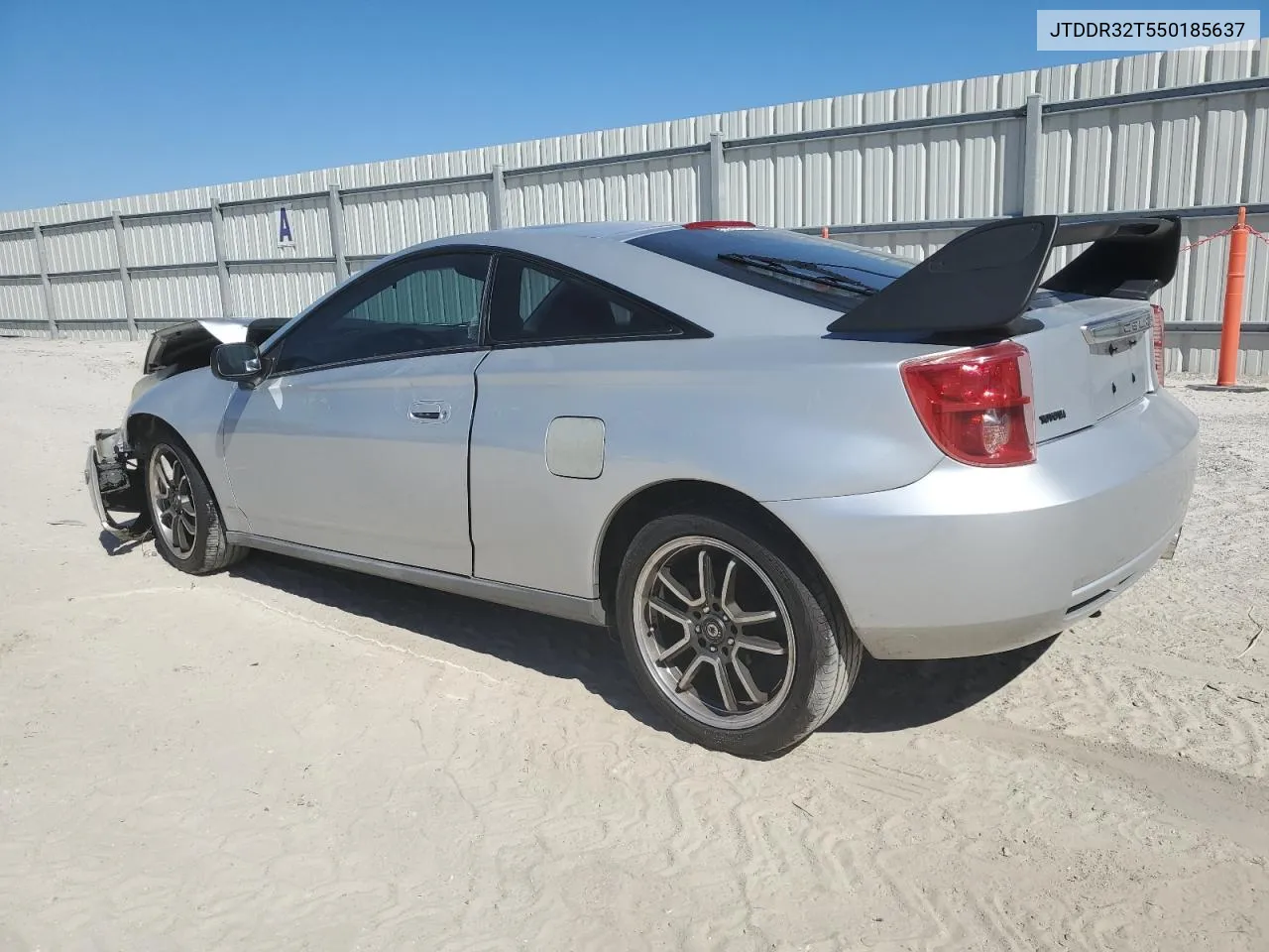 2005 Toyota Celica Gt VIN: JTDDR32T550185637 Lot: 76148014