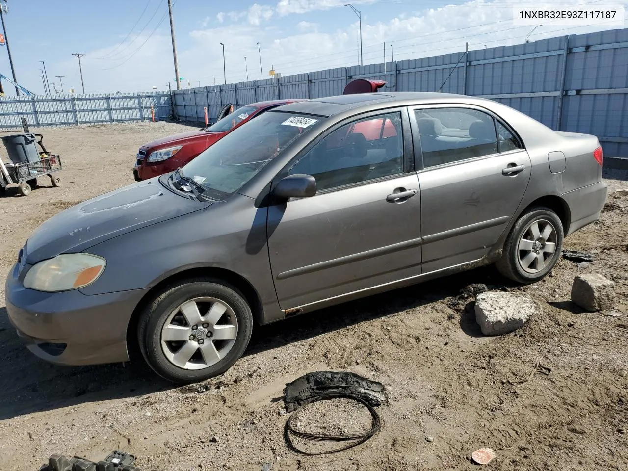 2003 Toyota Corolla Ce VIN: 1NXBR32E93Z117187 Lot: 74268454