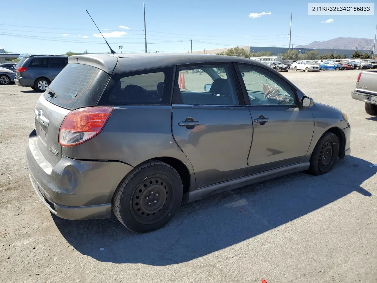 2004 Toyota Corolla Matrix Xr VIN: 2T1KR32E34C186833 Lot: 67075374