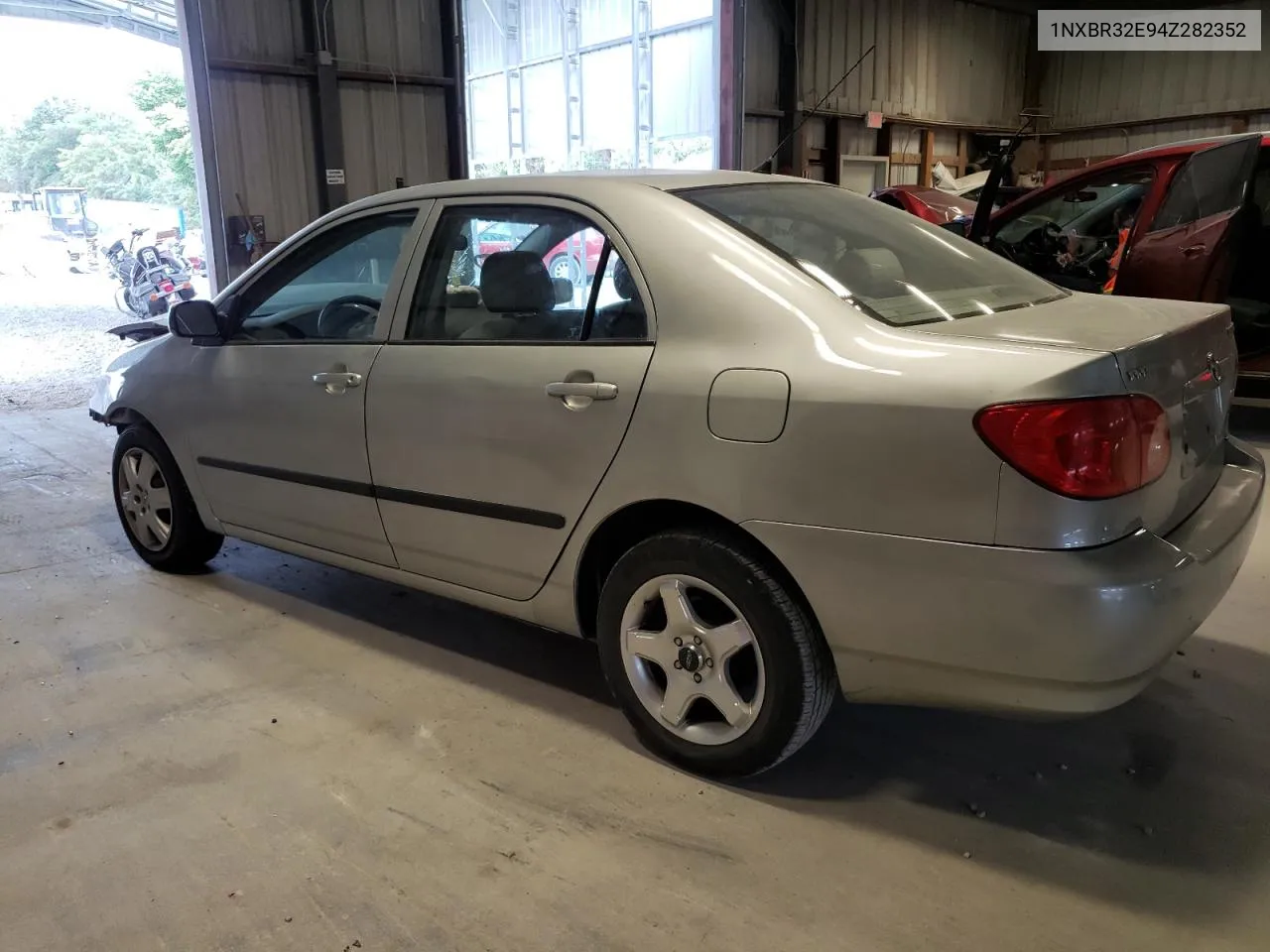 2004 Toyota Corolla Ce VIN: 1NXBR32E94Z282352 Lot: 69599184