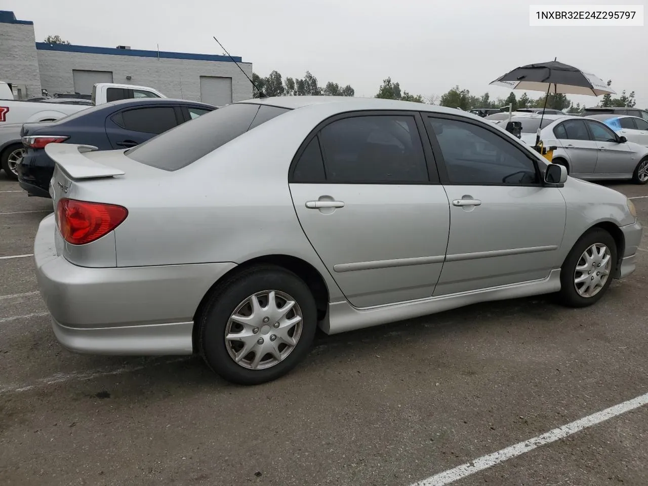 2004 Toyota Corolla Ce VIN: 1NXBR32E24Z295797 Lot: 71131684