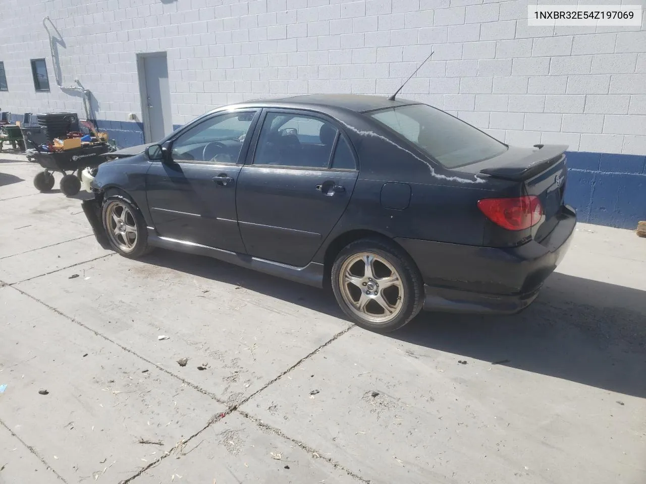 2004 Toyota Corolla Ce VIN: 1NXBR32E54Z197069 Lot: 72942524