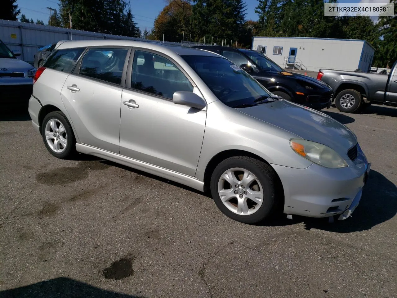 2004 Toyota Corolla Matrix Xr VIN: 2T1KR32EX4C180981 Lot: 75050544