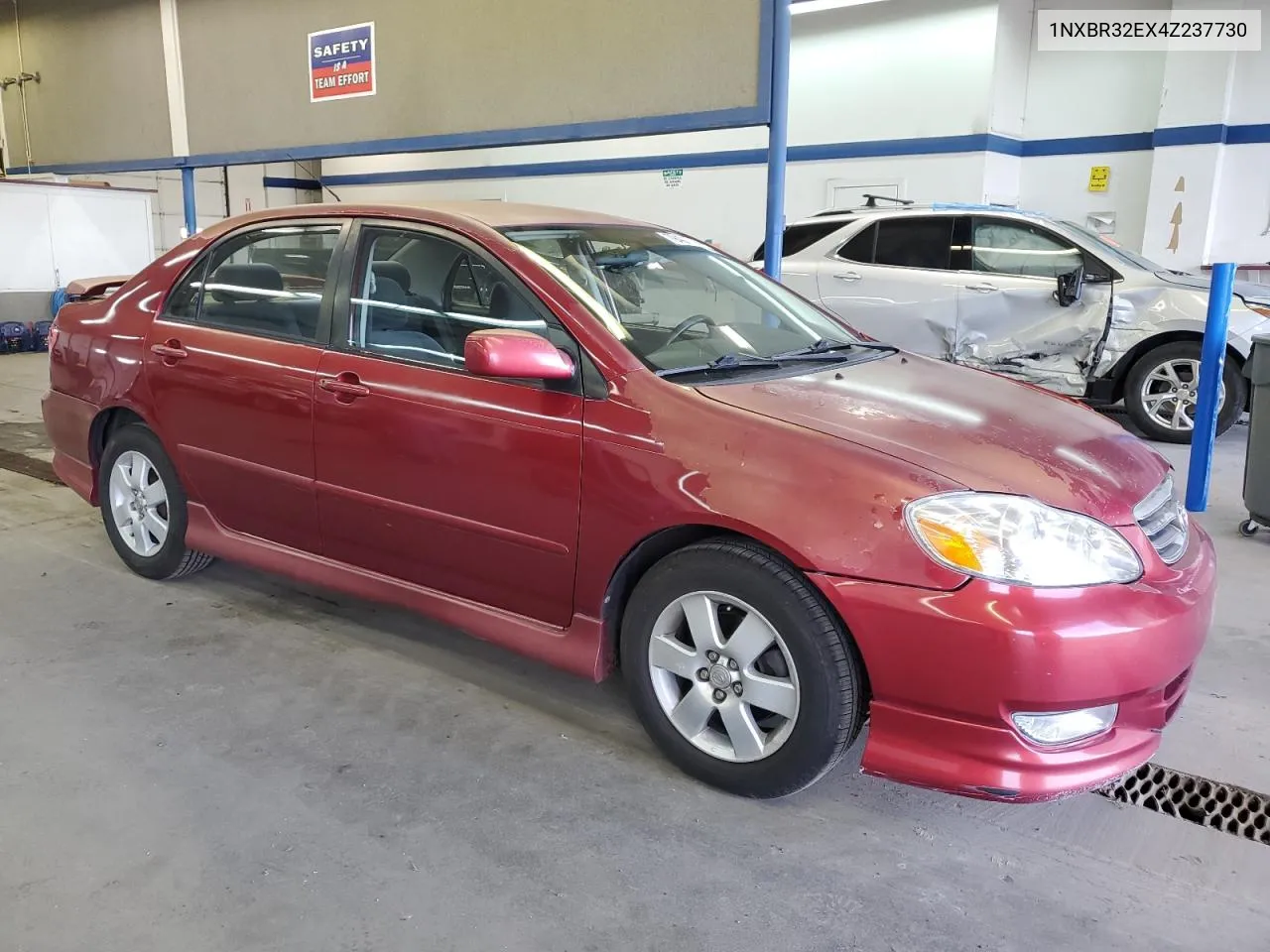 2004 Toyota Corolla Ce VIN: 1NXBR32EX4Z237730 Lot: 79401734