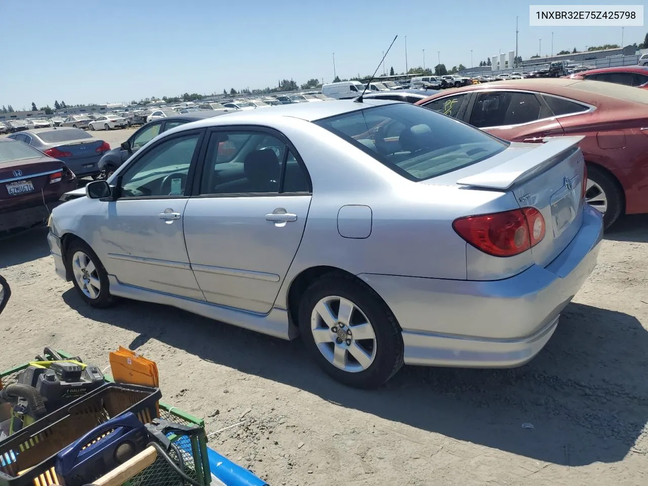 2005 Toyota Corolla Ce VIN: 1NXBR32E75Z425798 Lot: 66342104