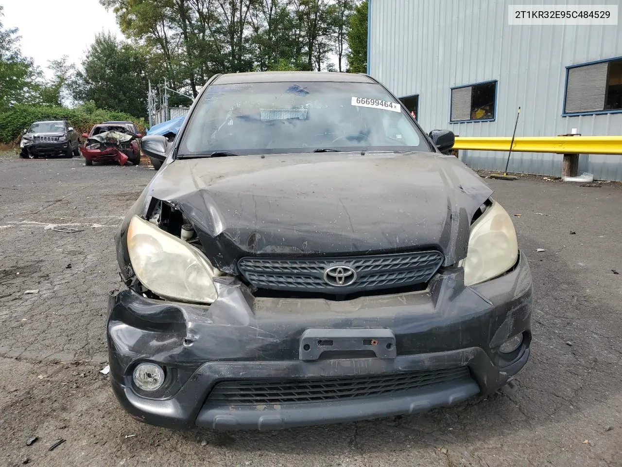 2T1KR32E95C484529 2005 Toyota Corolla Matrix Xr