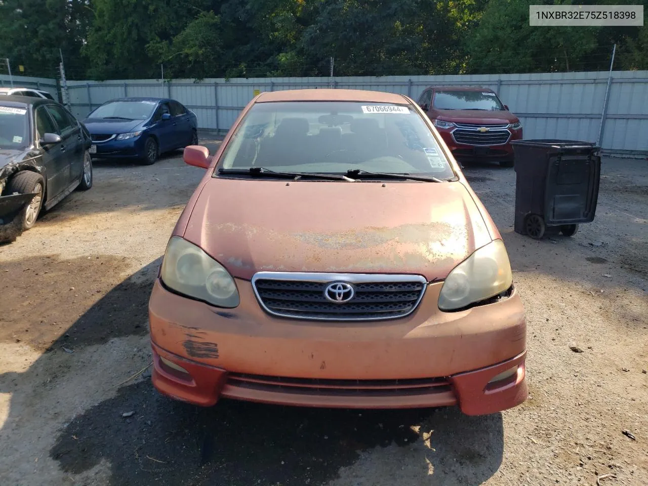 2005 Toyota Corolla Ce VIN: 1NXBR32E75Z518398 Lot: 67066944