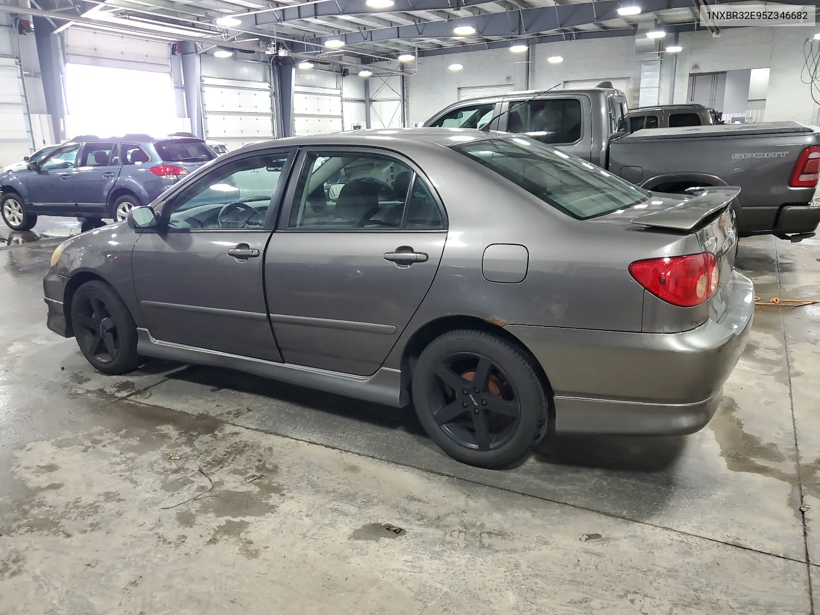 1NXBR32E95Z346682 2005 Toyota Corolla Ce