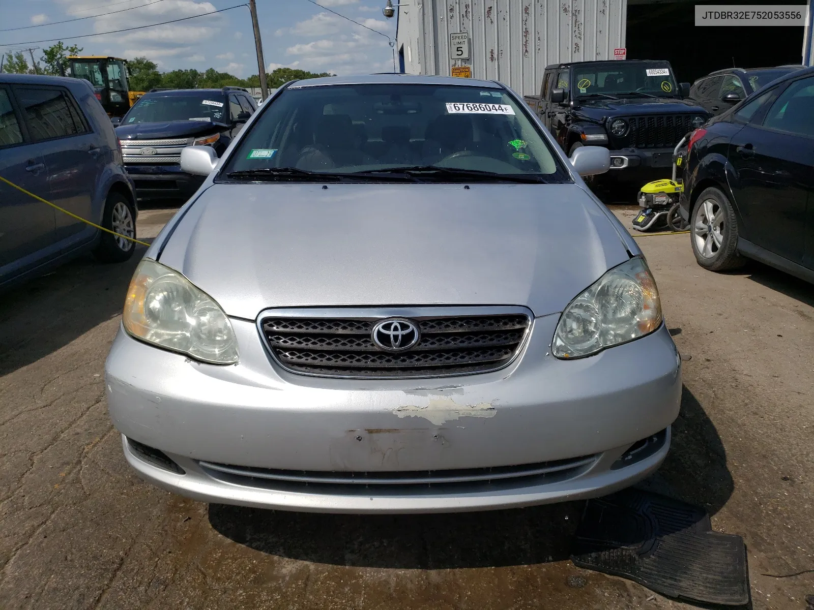 2005 Toyota Corolla Ce VIN: JTDBR32E752053556 Lot: 67686044