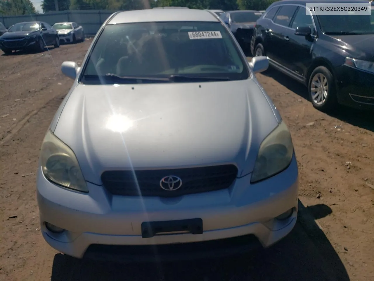 2T1KR32EX5C320349 2005 Toyota Corolla Matrix Xr