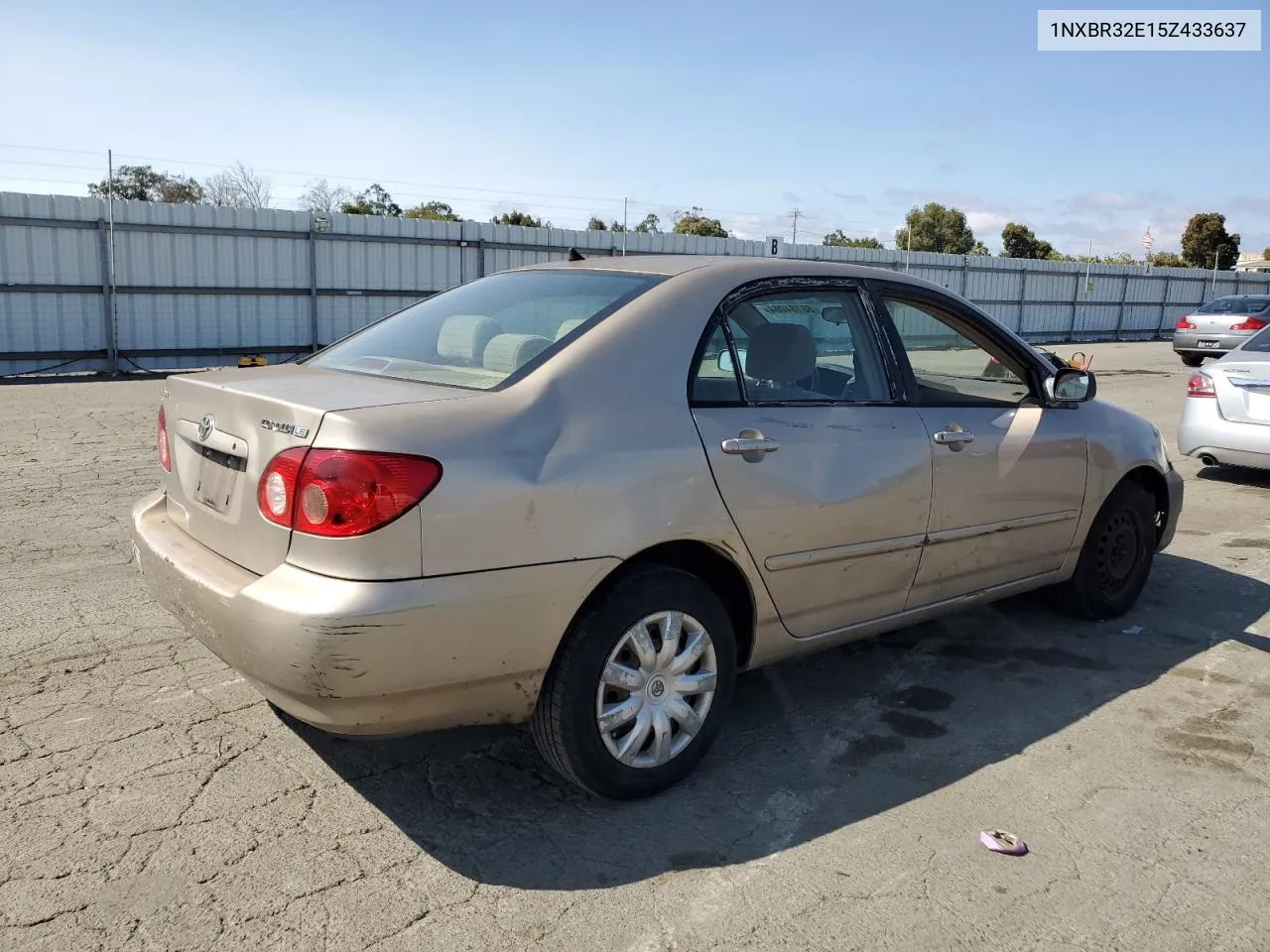 2005 Toyota Corolla Ce VIN: 1NXBR32E15Z433637 Lot: 68184064