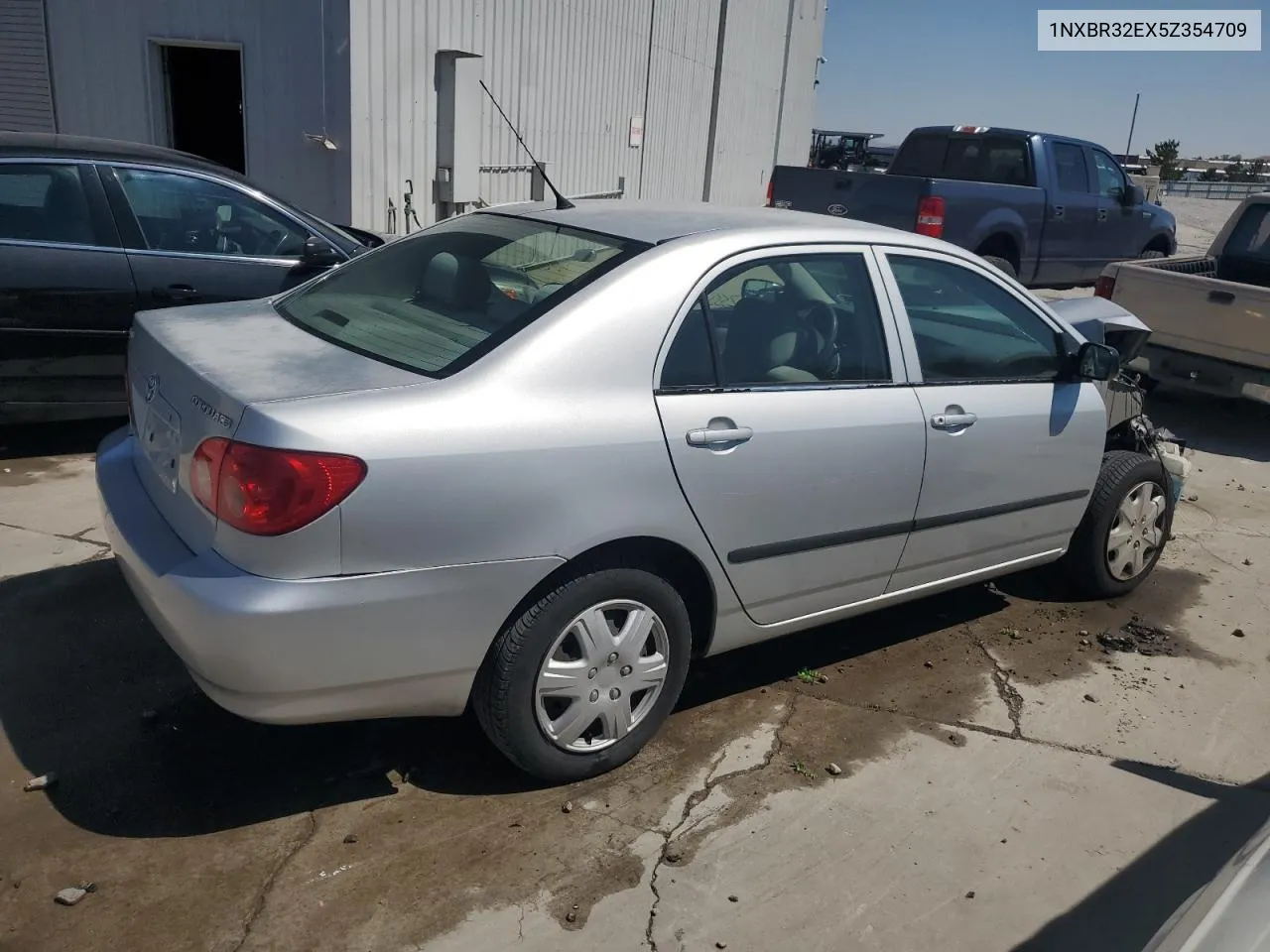 2005 Toyota Corolla Ce VIN: 1NXBR32EX5Z354709 Lot: 69118874