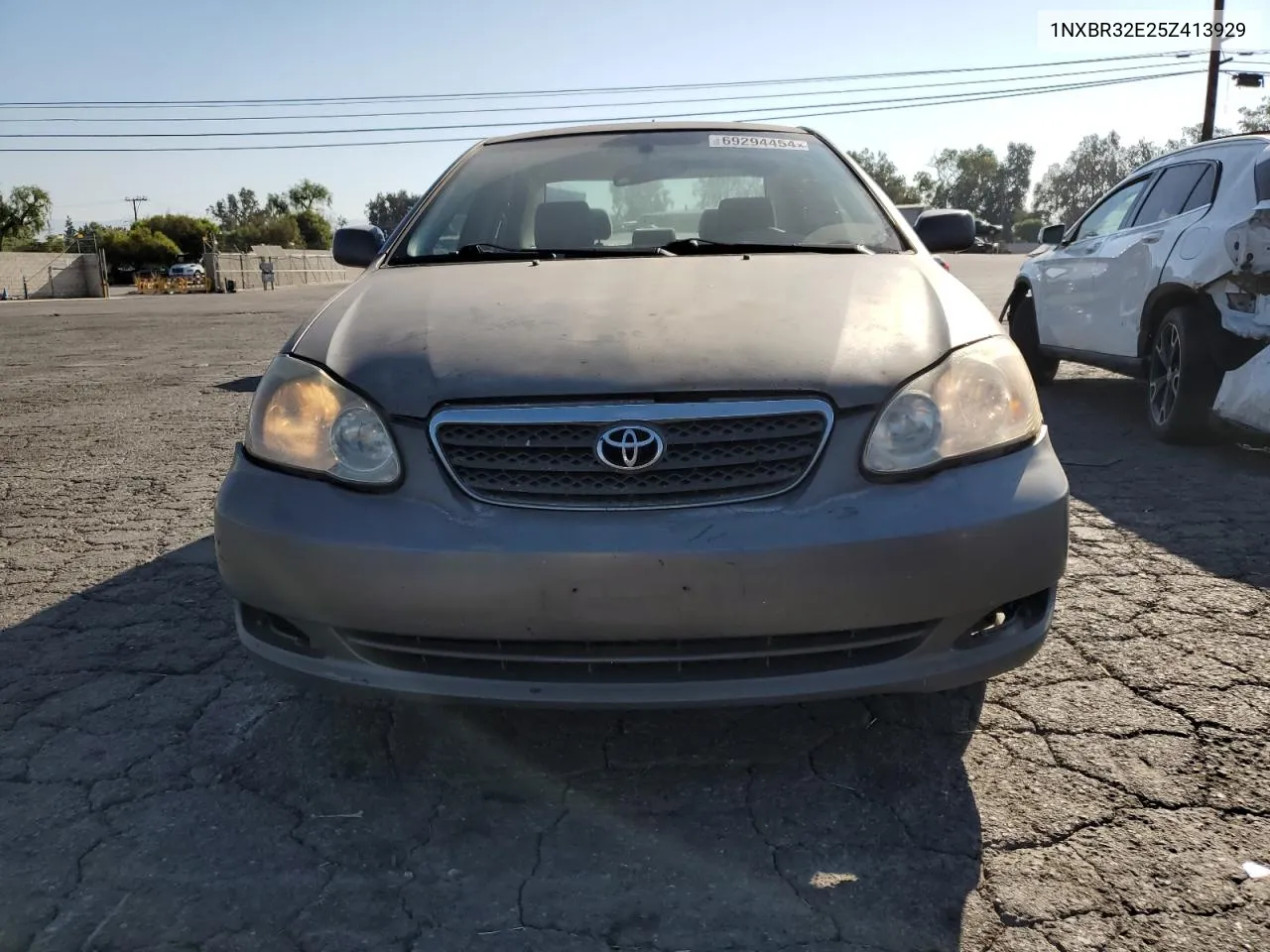 2005 Toyota Corolla Ce VIN: 1NXBR32E25Z413929 Lot: 69294454