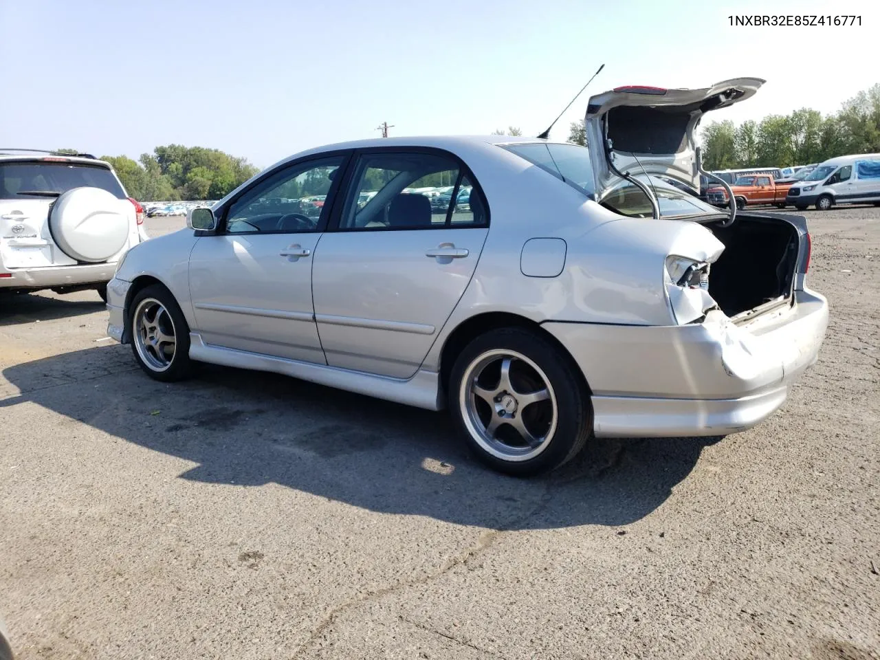 2005 Toyota Corolla Ce VIN: 1NXBR32E85Z416771 Lot: 69592014