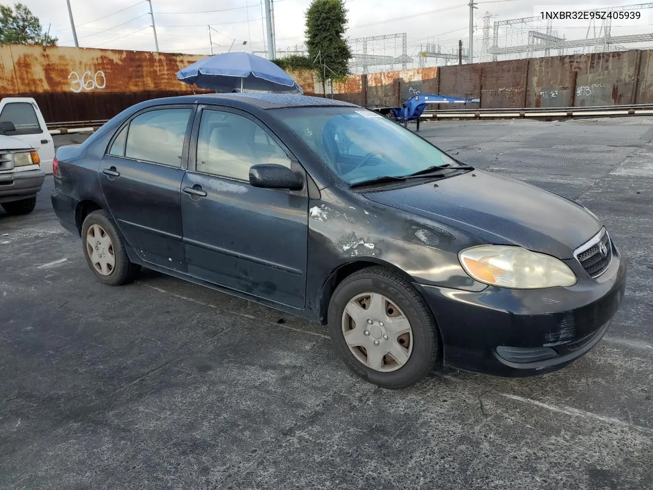 2005 Toyota Corolla Ce VIN: 1NXBR32E95Z405939 Lot: 71308664