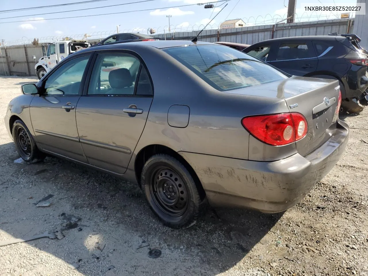 2005 Toyota Corolla Ce VIN: 1NXBR30E85Z520227 Lot: 72144204