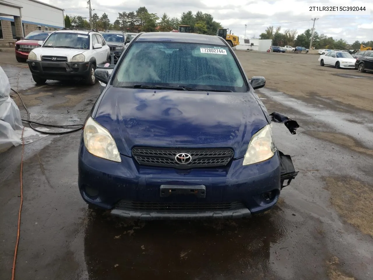 2005 Toyota Corolla Matrix Base VIN: 2T1LR32E15C392044 Lot: 72802744