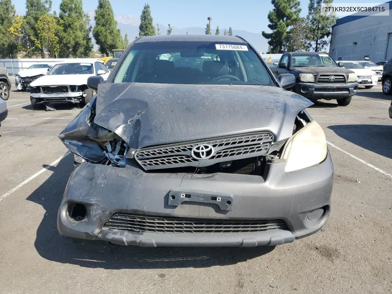 2T1KR32EX5C384715 2005 Toyota Corolla Matrix Xr