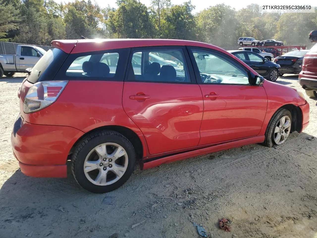 2005 Toyota Corolla Matrix Xr VIN: 2T1KR32E95C336610 Lot: 76023064