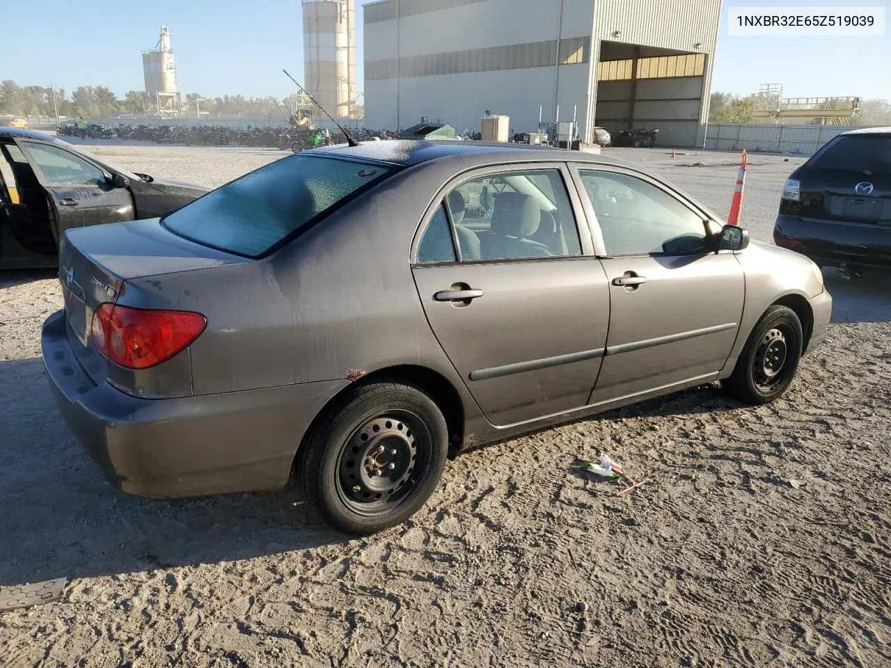 2005 Toyota Corolla Ce VIN: 1NXBR32E65Z519039 Lot: 76199144