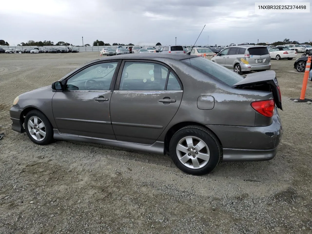 2005 Toyota Corolla Ce VIN: 1NXBR32E25Z374498 Lot: 76389144