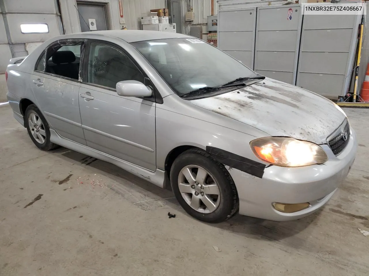 2005 Toyota Corolla Ce VIN: 1NXBR32E75Z406667 Lot: 76717614