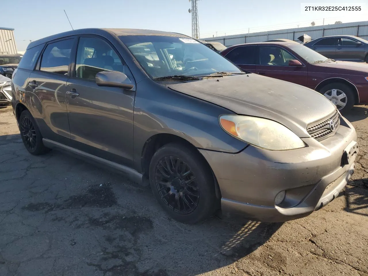 2005 Toyota Corolla Matrix Xr VIN: 2T1KR32E25C412555 Lot: 77167334