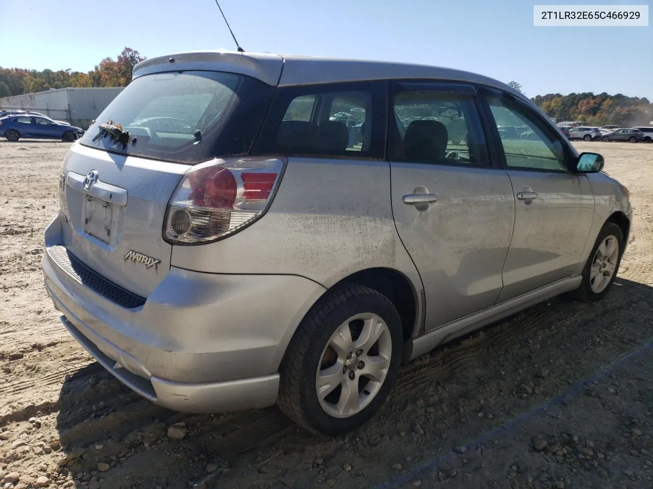 2005 Toyota Corolla Matrix Base VIN: 2T1LR32E65C466929 Lot: 77612674