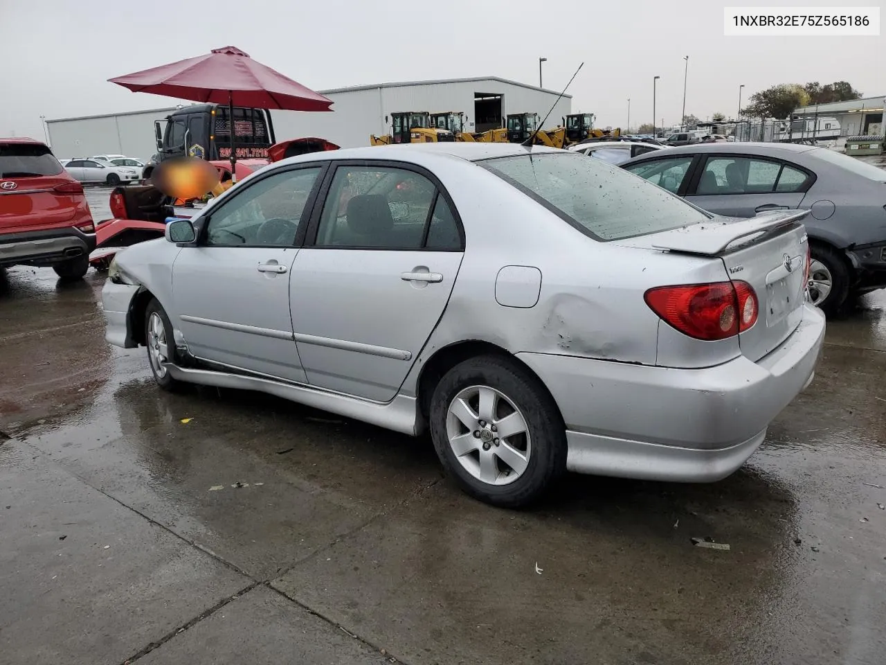 2005 Toyota Corolla Ce VIN: 1NXBR32E75Z565186 Lot: 79691654