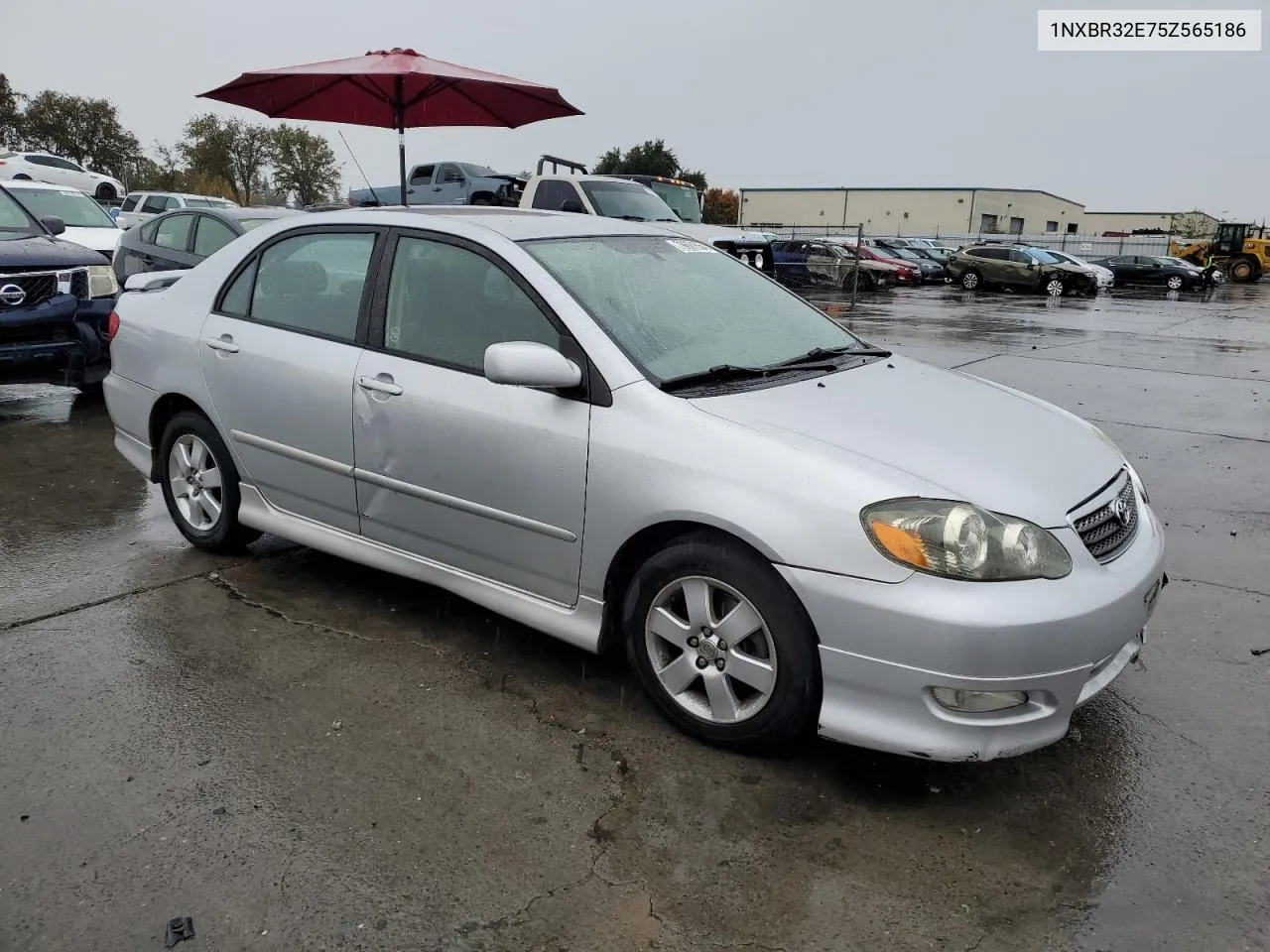 2005 Toyota Corolla Ce VIN: 1NXBR32E75Z565186 Lot: 79691654