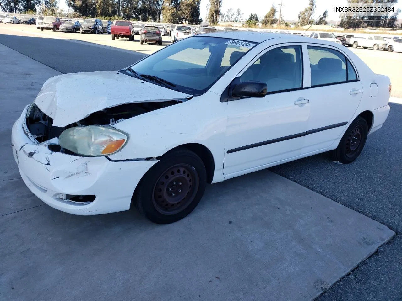 2005 Toyota Corolla Ce VIN: 1NXBR32E25Z352484 Lot: 79941324