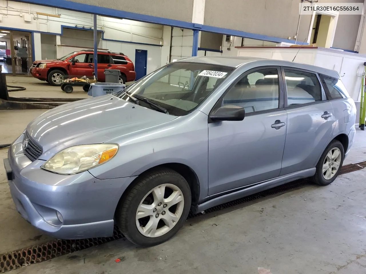 2006 Toyota Corolla Matrix Base VIN: 2T1LR30E16C556364 Lot: 73842034