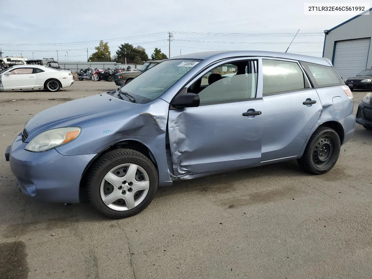 2006 Toyota Corolla Matrix Base VIN: 2T1LR32E46C561992 Lot: 77135894