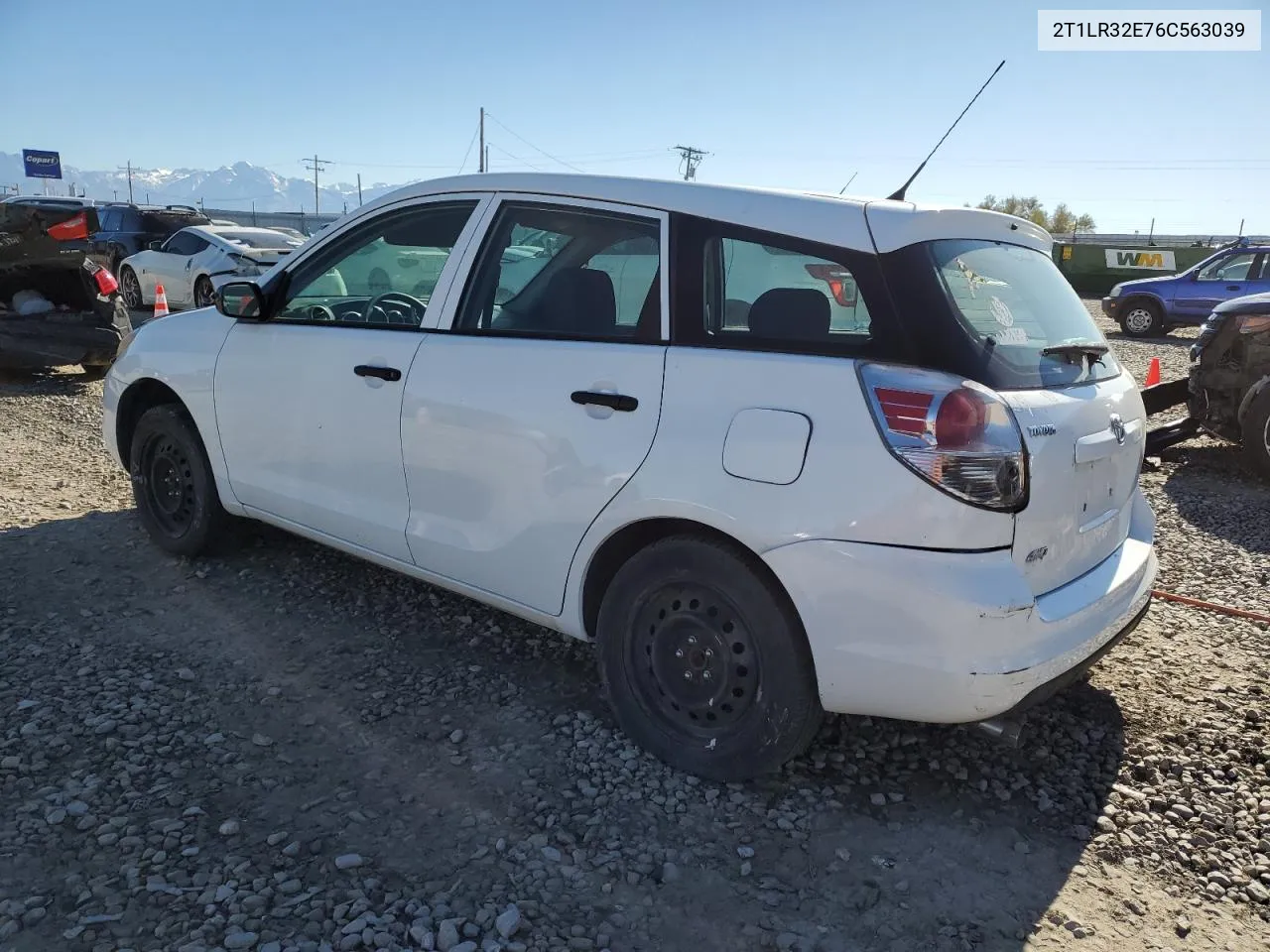 2006 Toyota Corolla Matrix Base VIN: 2T1LR32E76C563039 Lot: 79666534