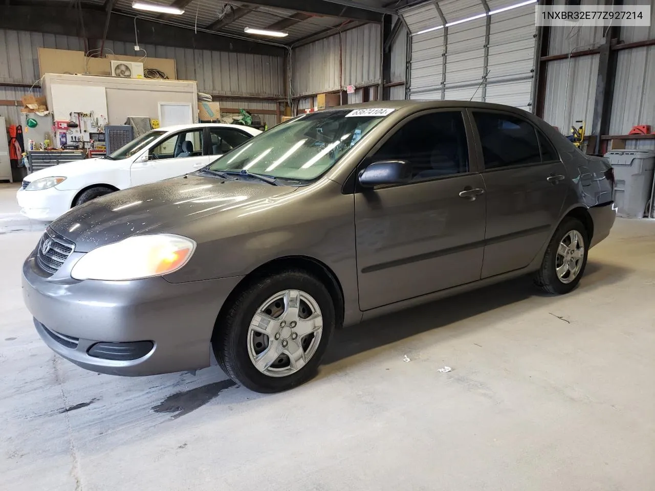 2007 Toyota Corolla Ce VIN: 1NXBR32E77Z927214 Lot: 63674104