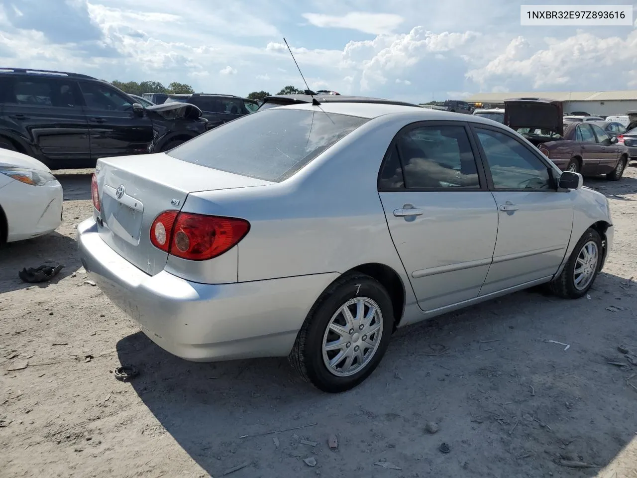 2007 Toyota Corolla Ce VIN: 1NXBR32E97Z893616 Lot: 72459204