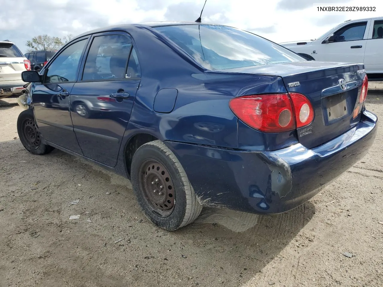 2008 Toyota Corolla Ce VIN: 1NXBR32E28Z989332 Lot: 72136254