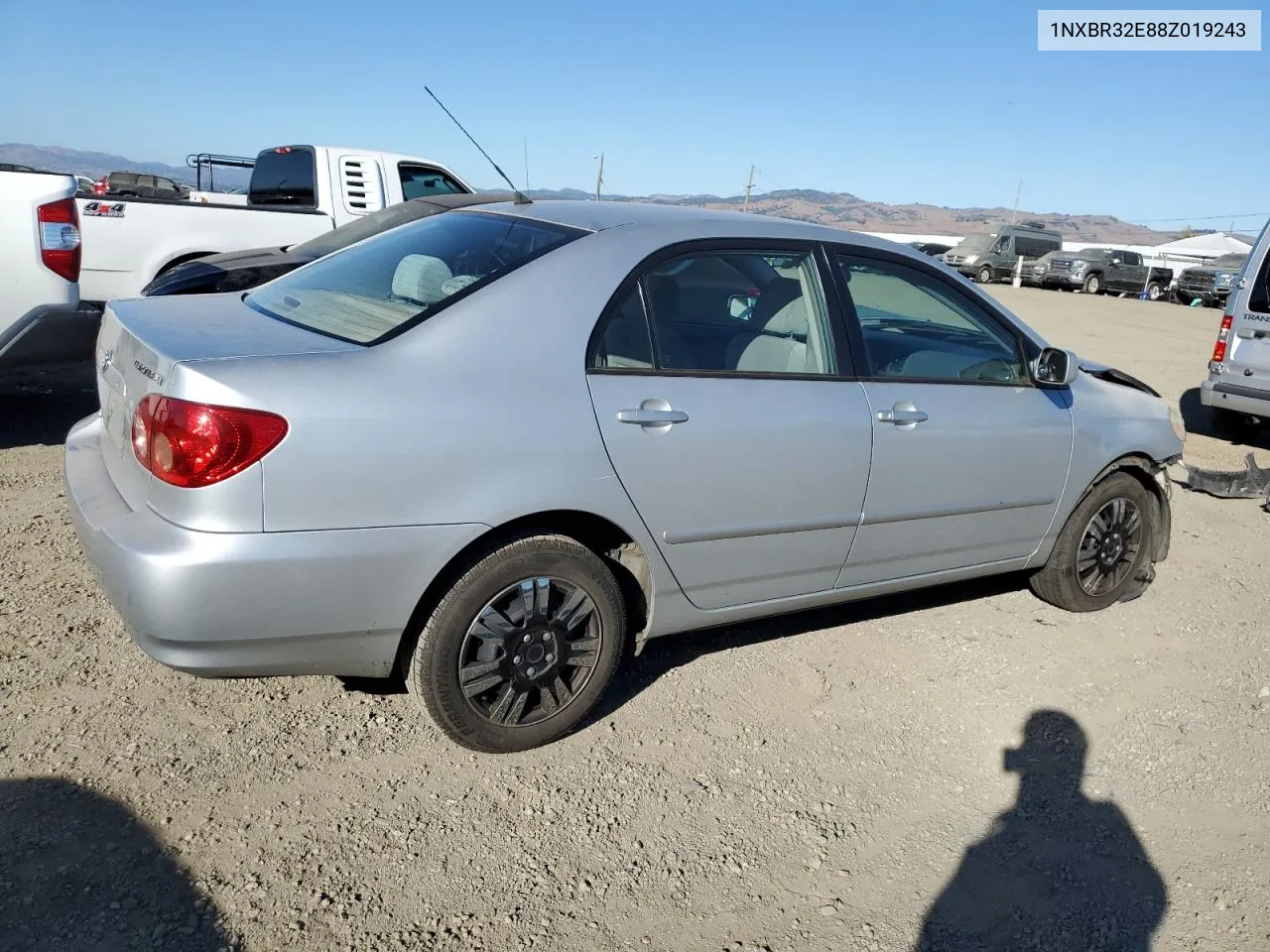 2008 Toyota Corolla Ce VIN: 1NXBR32E88Z019243 Lot: 74570434