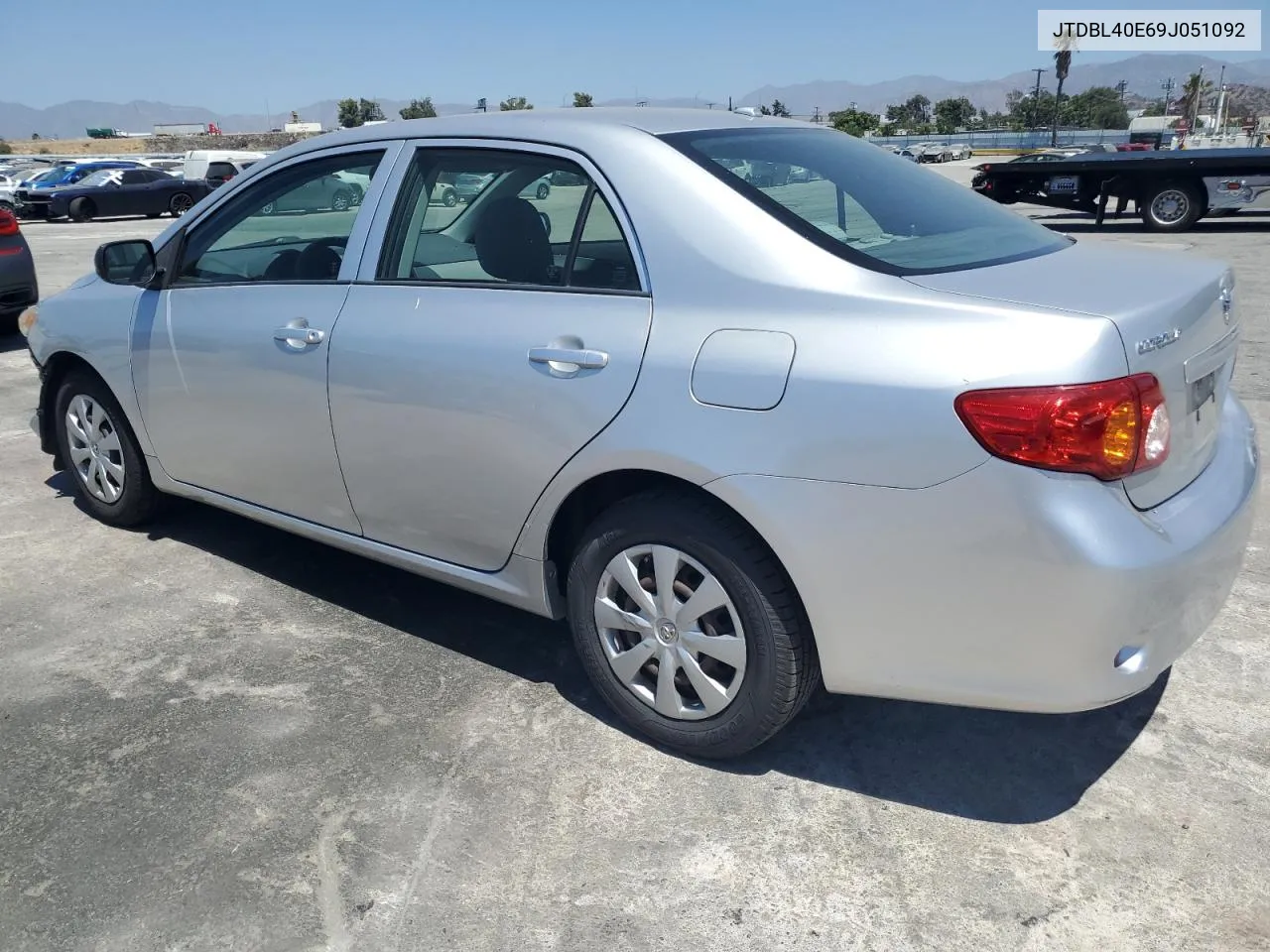 2009 Toyota Corolla Base VIN: JTDBL40E69J051092 Lot: 66485354