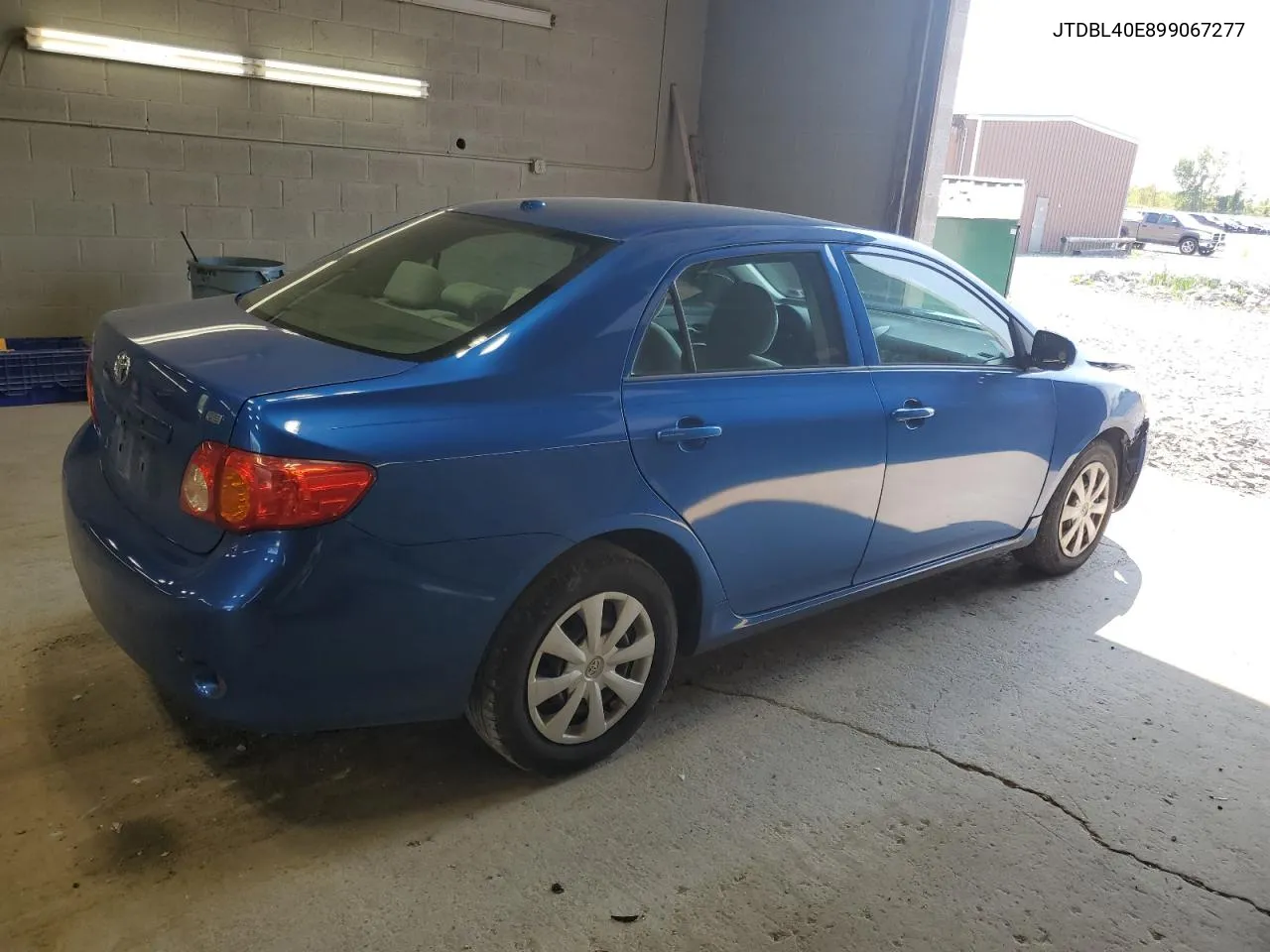 2009 Toyota Corolla Base VIN: JTDBL40E899067277 Lot: 69633924