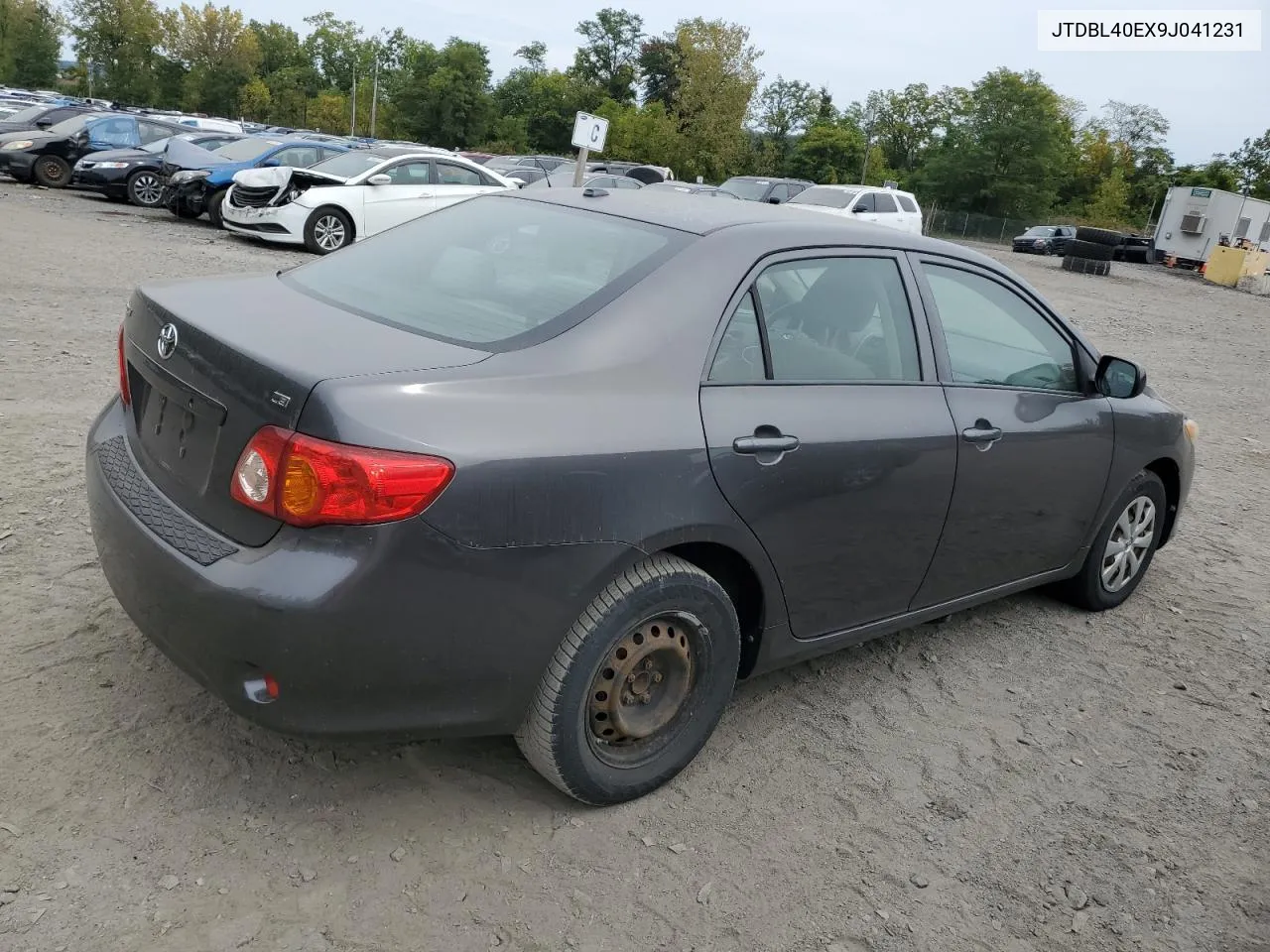 2009 Toyota Corolla Base VIN: JTDBL40EX9J041231 Lot: 72062844