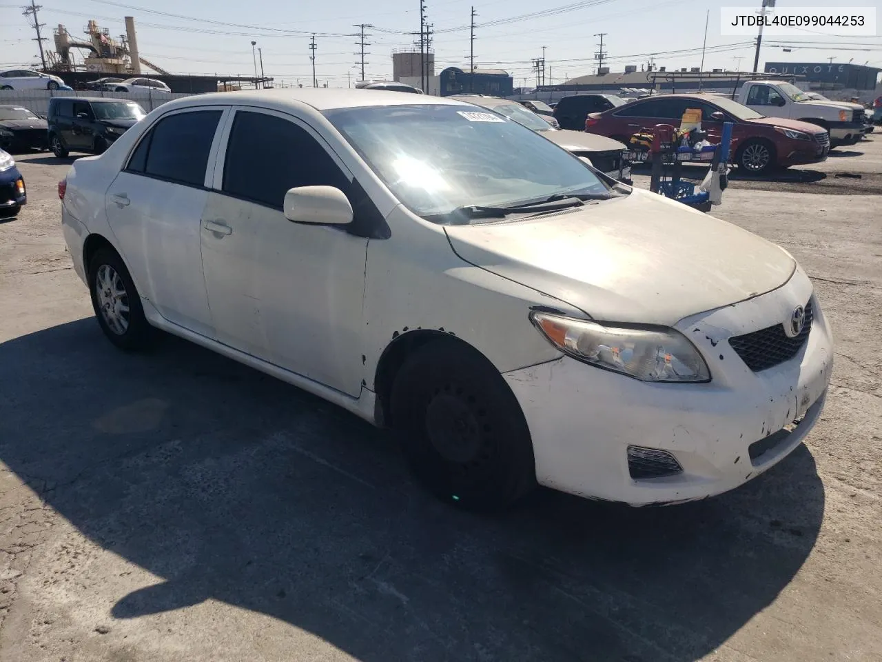 2009 Toyota Corolla Base VIN: JTDBL40E099044253 Lot: 74721794