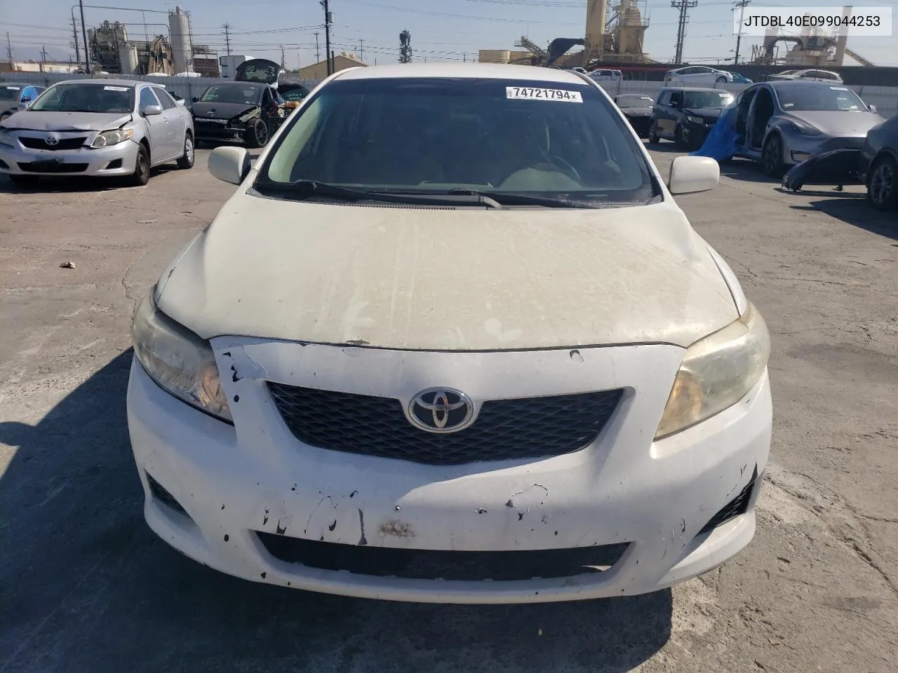 2009 Toyota Corolla Base VIN: JTDBL40E099044253 Lot: 74721794