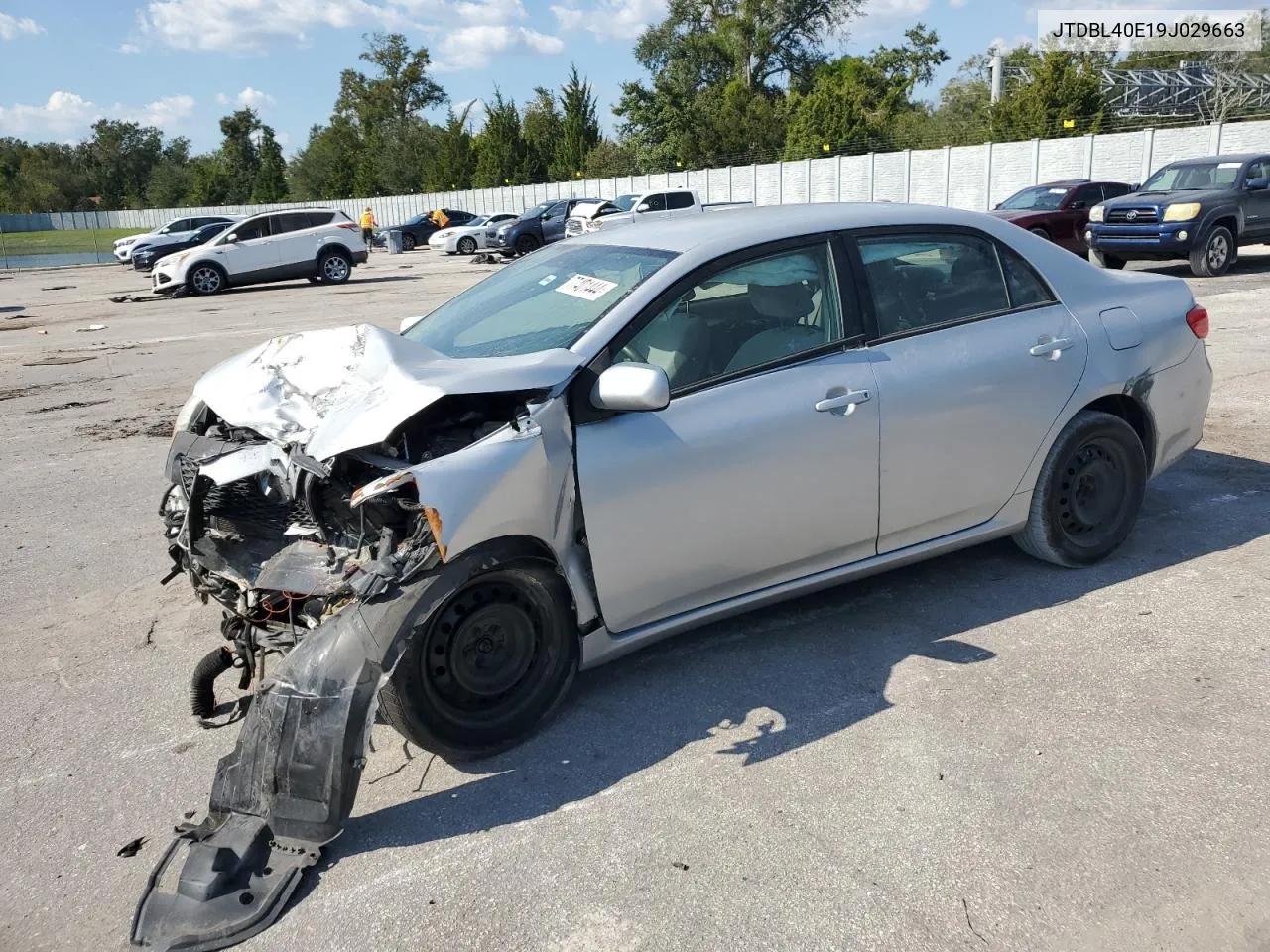 2009 Toyota Corolla Base VIN: JTDBL40E19J029663 Lot: 77401444