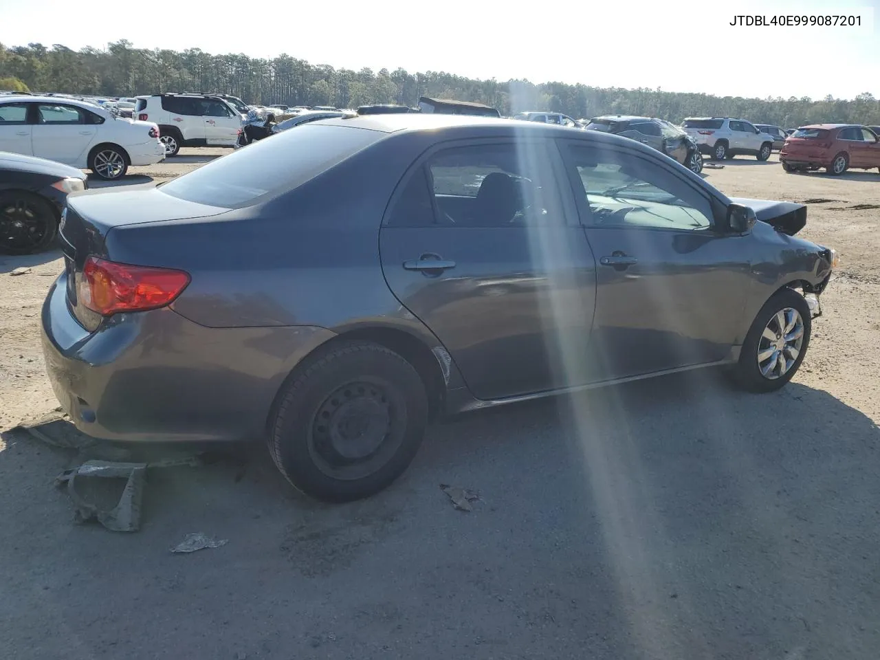 2009 Toyota Corolla Base VIN: JTDBL40E999087201 Lot: 79833704