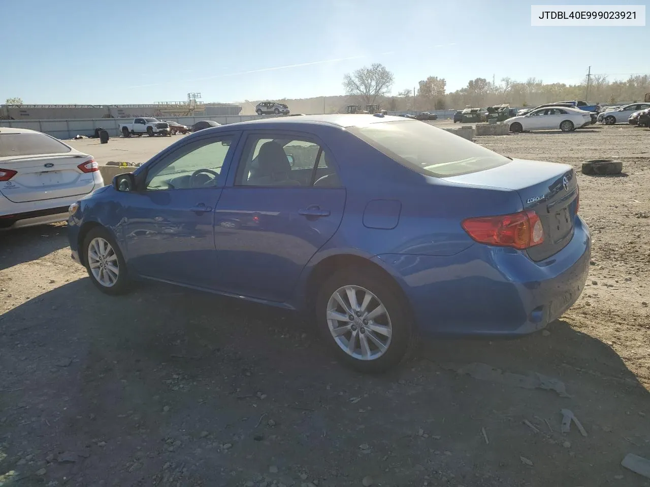 2009 Toyota Corolla Base VIN: JTDBL40E999023921 Lot: 80438214