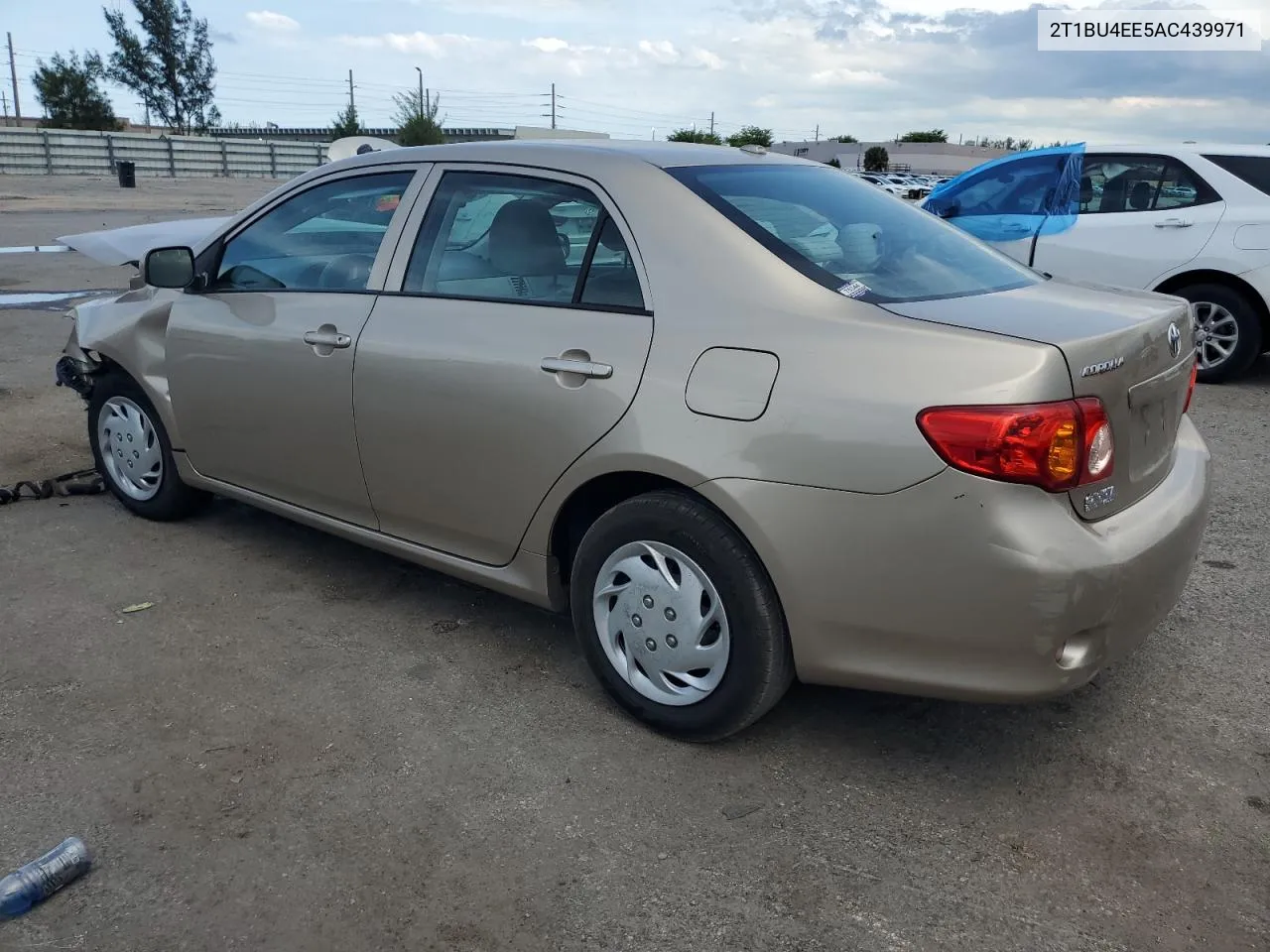 2010 Toyota Corolla Base VIN: 2T1BU4EE5AC439971 Lot: 56640484